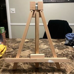 Essentials Natural Wood Tabletop Easel